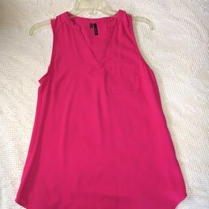 Sleeveless Blouse